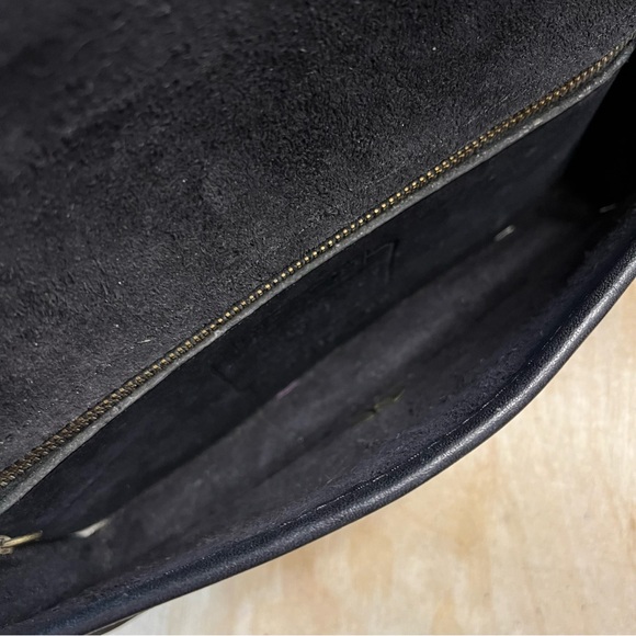 Vintage Coach Black Dinky 4422 Turnlock Crossbody Bag Made in USA NYC Era - Picture 6 of 16